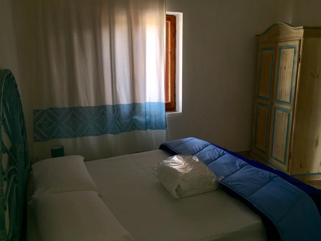 Appartamenti In Villa La Marinedda Isola Rossa Exterior foto